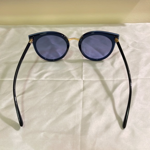 DOUBLE LINE DG 4371 3237/33 Dolce & Gabbana Sunglasses - Picture 3 of 7